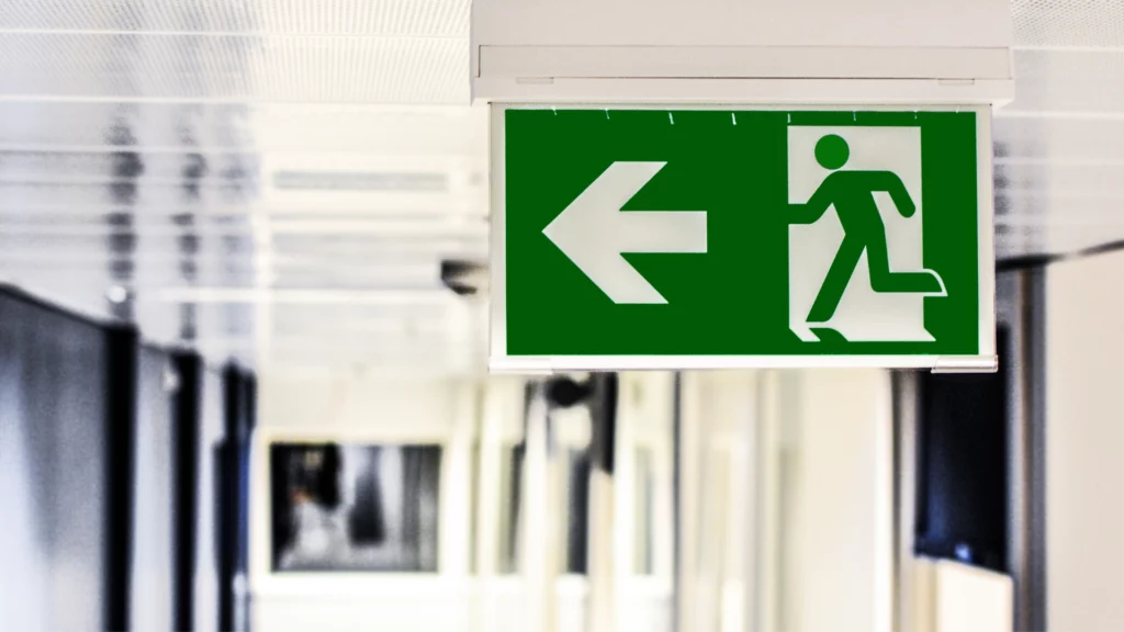 Evacuation avec exercices pratiques formation paris